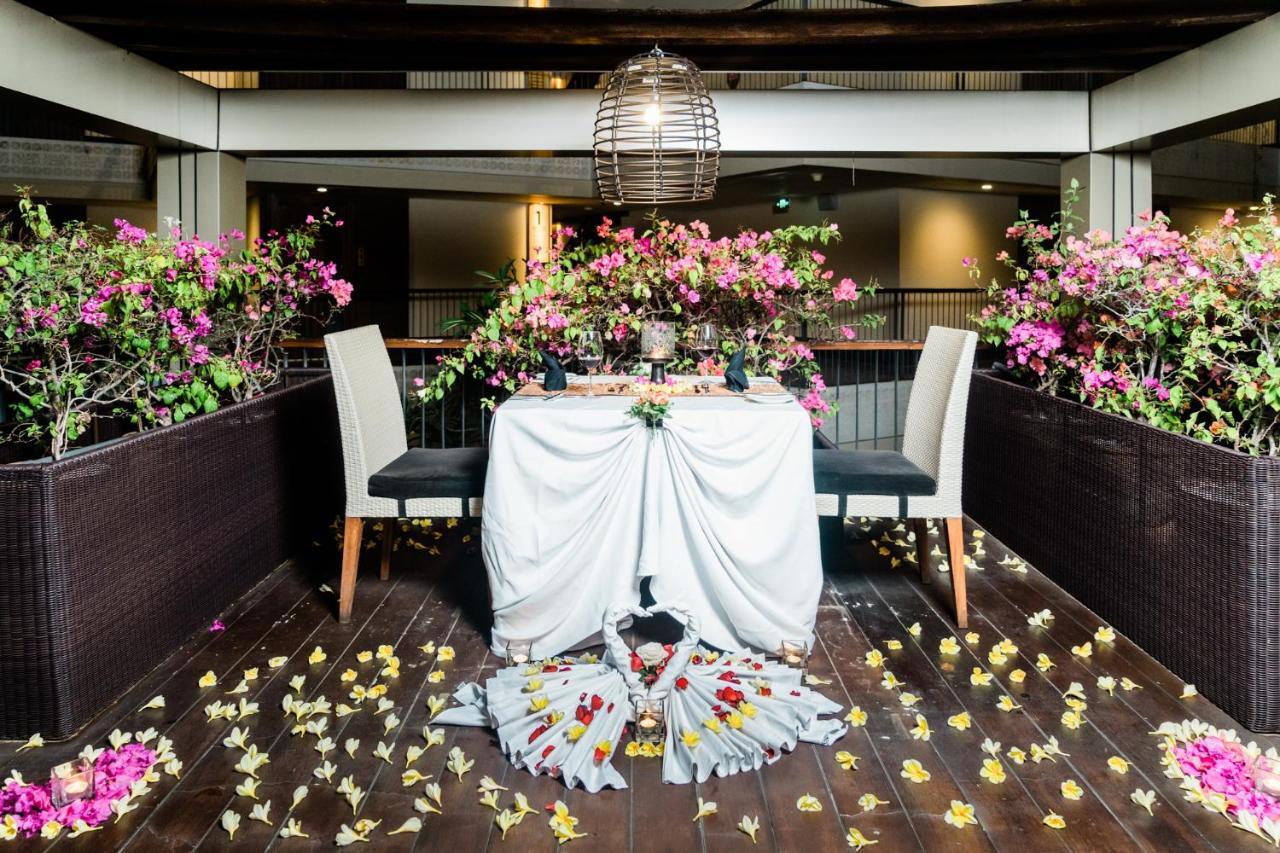 Vouk Hotel And Suites Nusa Dua  Exterior foto